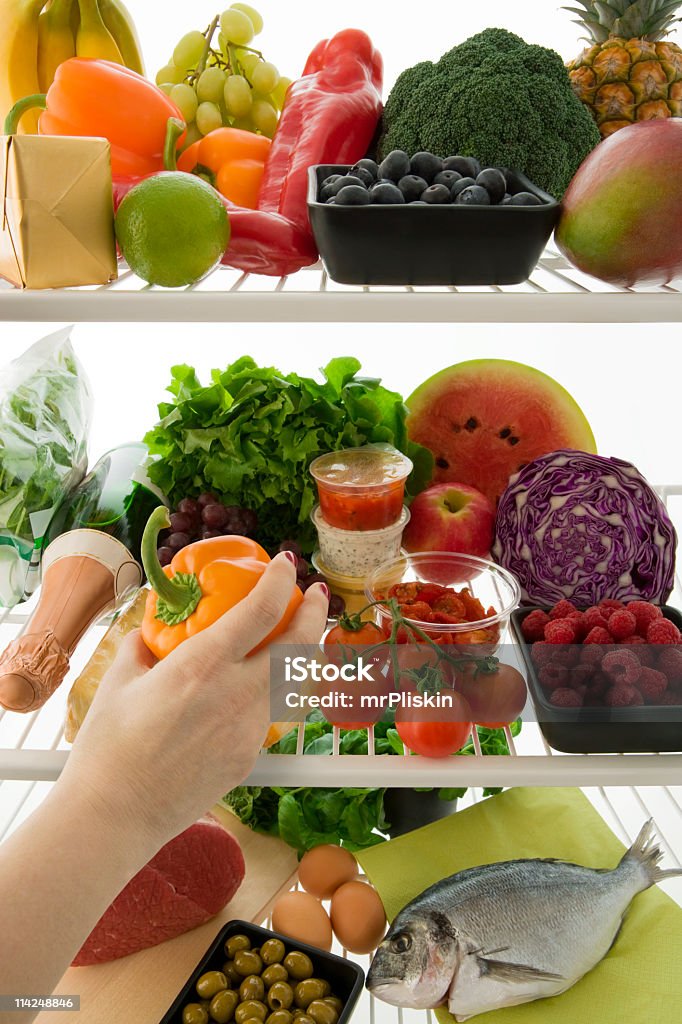 Entscheiden Sie sich für gesunde Speisen aus dem Kühlschrank - Lizenzfrei Amerikanische Heidelbeere Stock-Foto