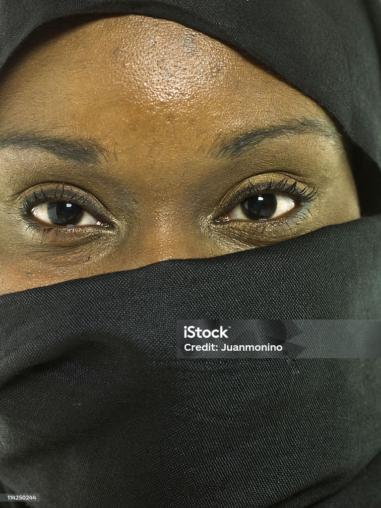 Africaine femme musulmane - Photo de Culture touareg libre de droits
