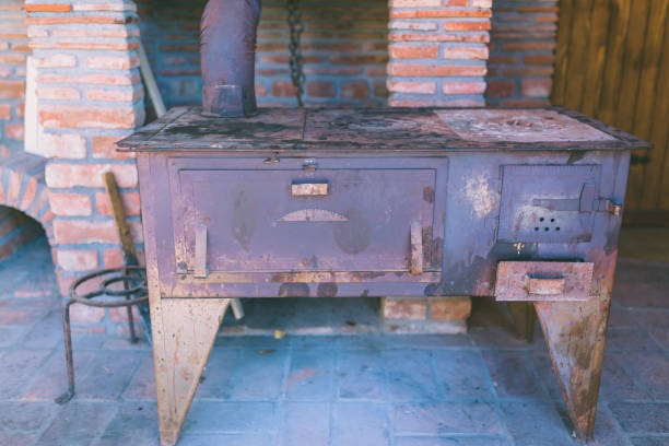 istock old furnace 1142536194