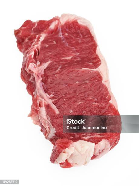 Foto de Raw New York Steak e mais fotos de stock de Bife - Bife, Carne, Carne Vermelha