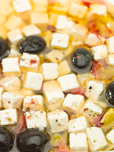 griechische, feta-käse und antipasto - antipasto salad pepperoncini cheese stock-fotos und bilder