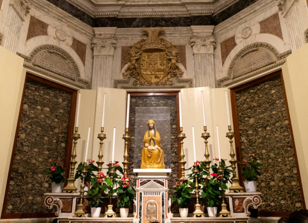 istock Interior of the cathedral of Otranto 1142582909