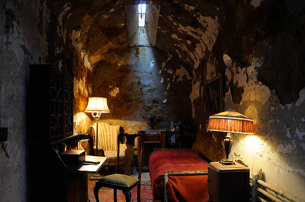 istock Historic Prison Cell of Al Capone 114258559