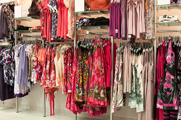 istock clothing shop 114259208