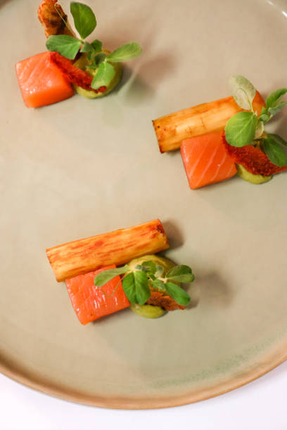 istock Fine Dining Asparagus and Salmon Dish 1142600804