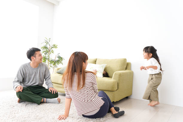 istock Family playing at home 1142636728