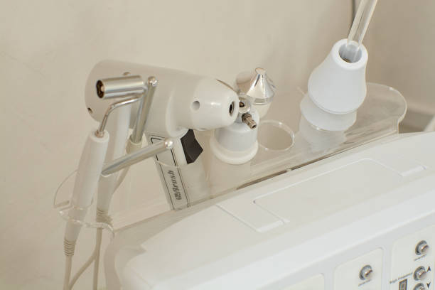 istock Cosmetic Multifunctional Device close-up in beauty salon. 1142695886