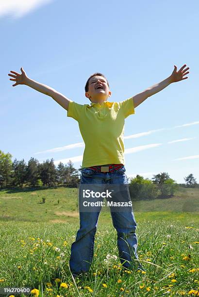 Foto de Feliz Menino e mais fotos de stock de Adolescente - Adolescente, Alegria, Animar