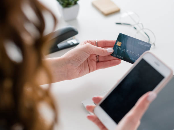 istock payment online banking smartphone credit card safe 1142716137