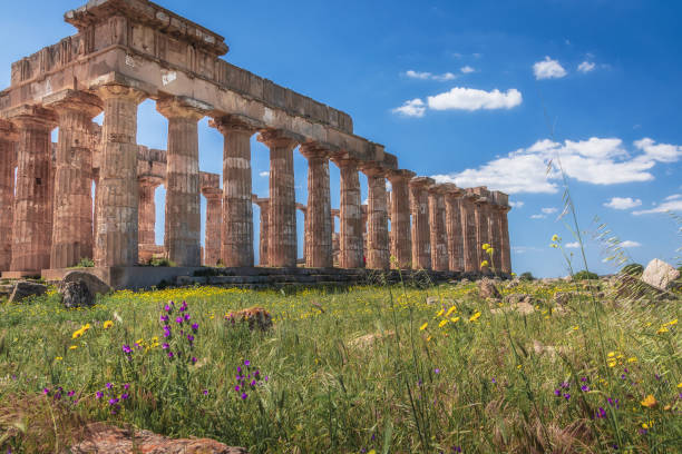 istock Athena Temple on Selinunte 1142753930