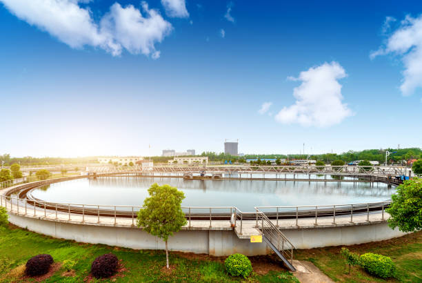 下水処理場 - wastewater water sewage treatment plant garbage ストックフォトと画像