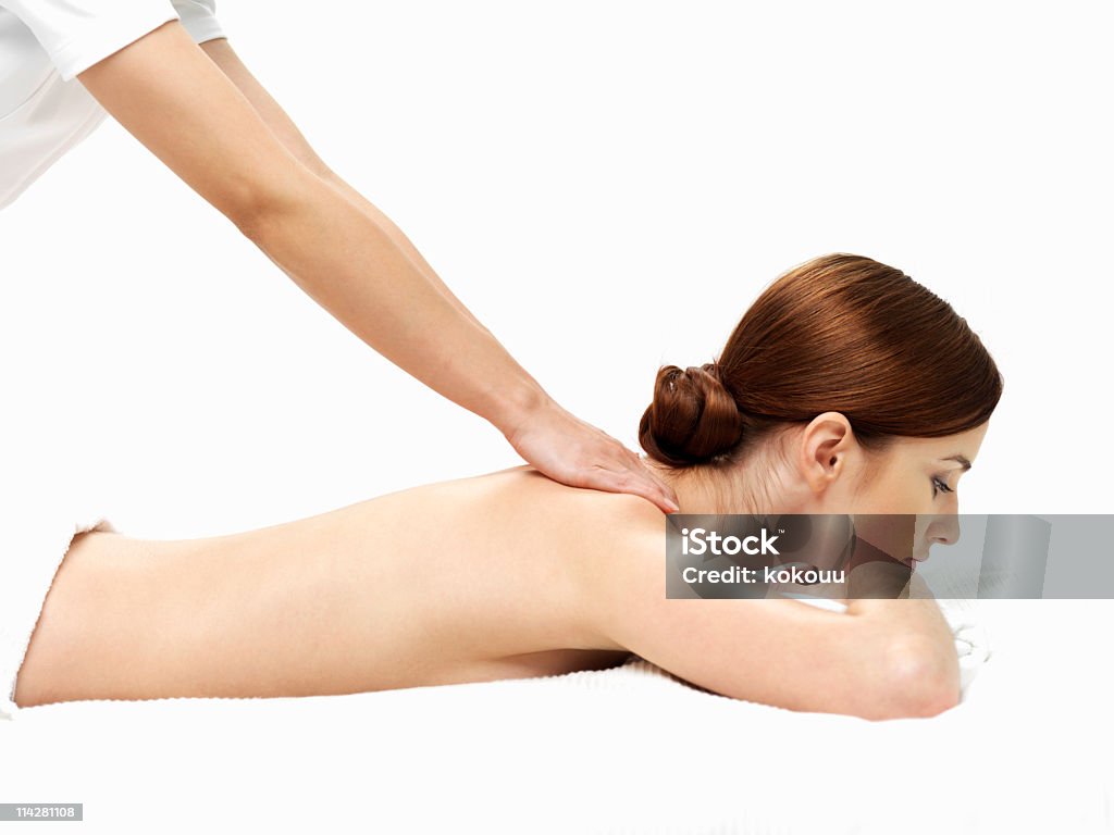 Massagem nos ombros para mulheres jovens. - Royalty-free 20-24 Anos Foto de stock