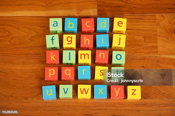 Abc Blocos De Construção - Fotografias de stock e mais imagens de Alfabeto - Alfabeto, Amarelo, Aprender