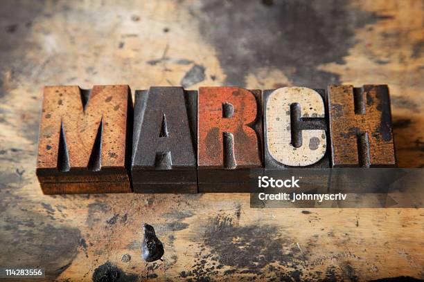 De Março - Fotografias de stock e mais imagens de Abstrato - Abstrato, Alfabeto, Antigo