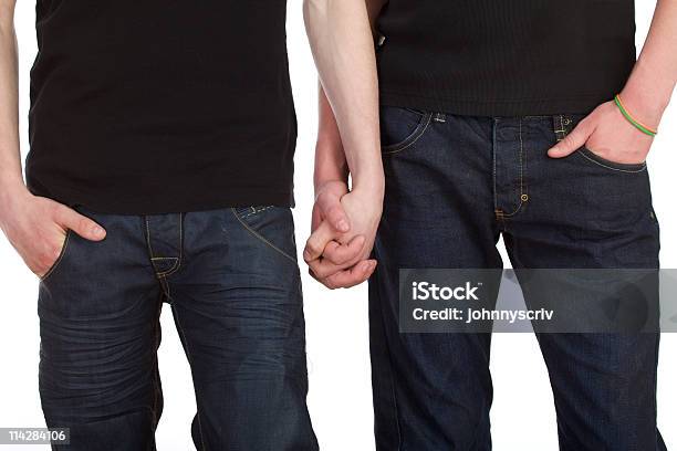 Agarrar De La Mano Foto de stock y más banco de imágenes de Persona gay - Persona gay, Adolescente, Chicos adolescentes