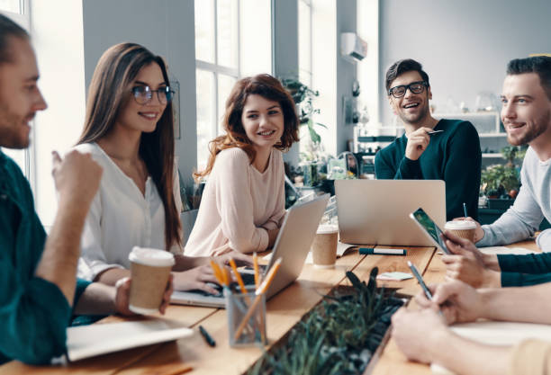 istock Colleagues become friends. 1142841809