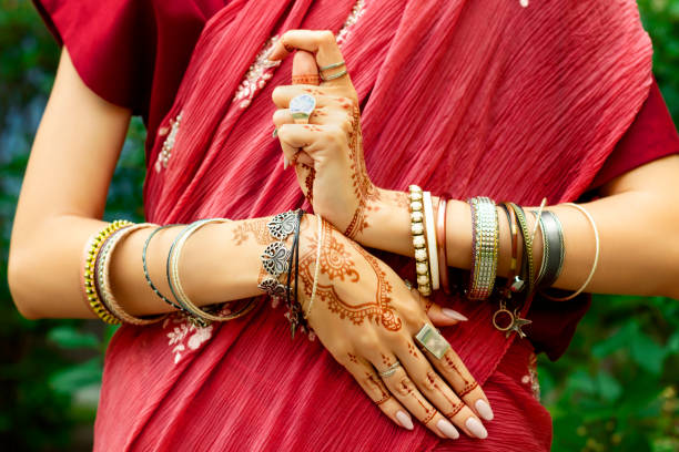 istock Indian woman with accessories 1142842673