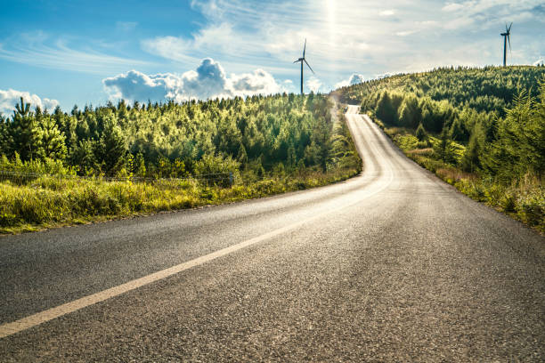 mountain road - asphalt beauty in nature nature scenics stock-fotos und bilder