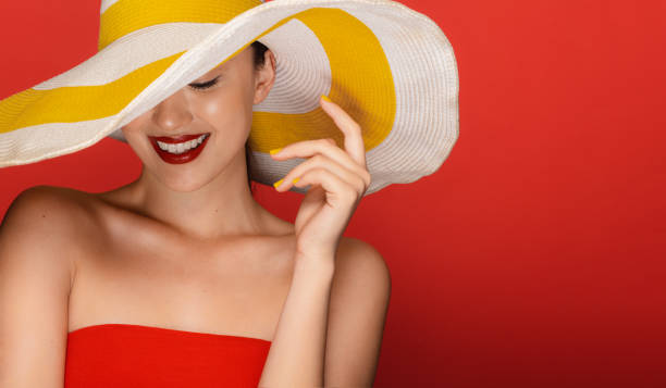 istock Beautiful summer girl 1142851131