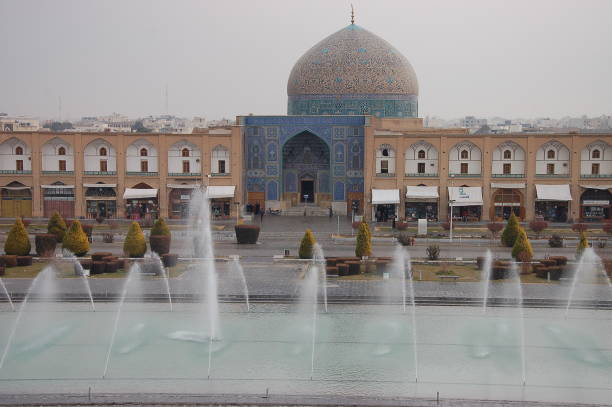 이 스파 한, 이란 - spirituality famous place isfahan dome 뉴스 사진 이미지