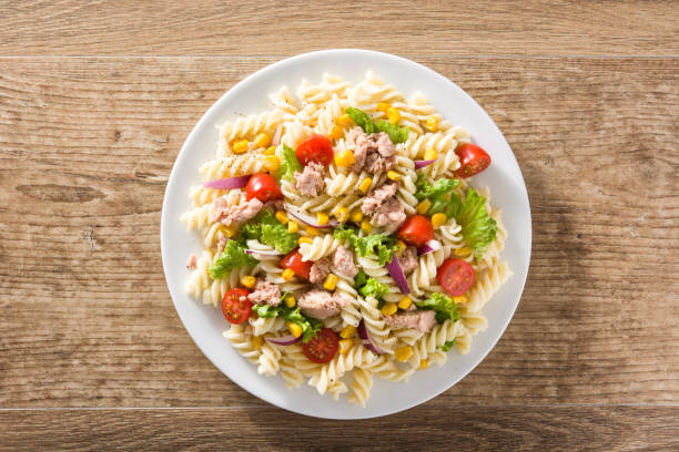 Pasta salad with vegetables and tuna