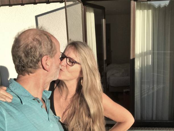 istock Vital couple on a trip 1142900102