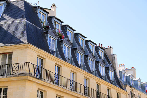 istock Row of High Windows 1142904265