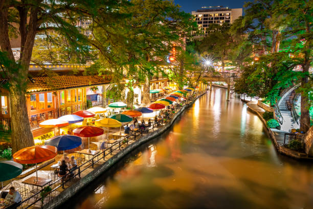istock San Antonio Riverwalk Texas USA at night 1142908519