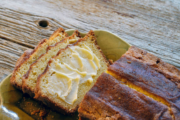 istock Buttered slices of pound cake 1142912321