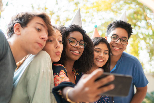 istock Taking a selfie at the birthday party 1142920576