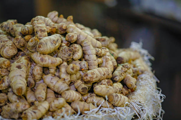istock Fresh vegetable shop in indian market 1142960749