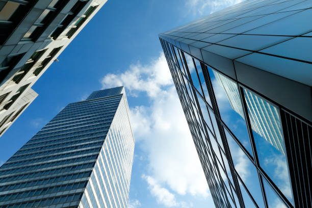 istock Mediapark Skyscraper in the Sun, Germany 1142982604