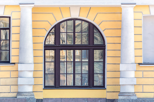 Column Window Arched Window With Columns Stock Photo - Download Image Now - Arch ...