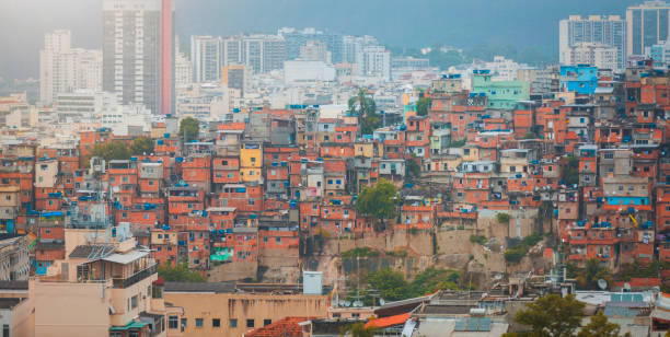 istock Rio de Janeiro downtown and favela 1142997916
