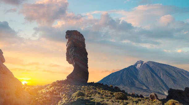 istock Famous Finger Of God rock 1143008770