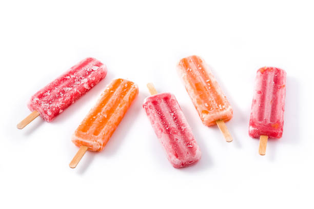 istock Orange and strawberry popsicles 1143088762
