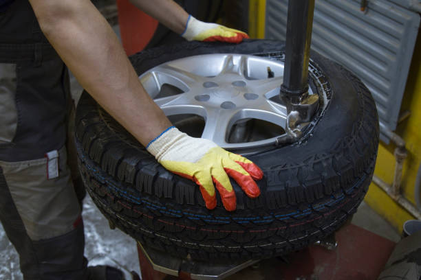 istock Car Tires and wheels 1143091453