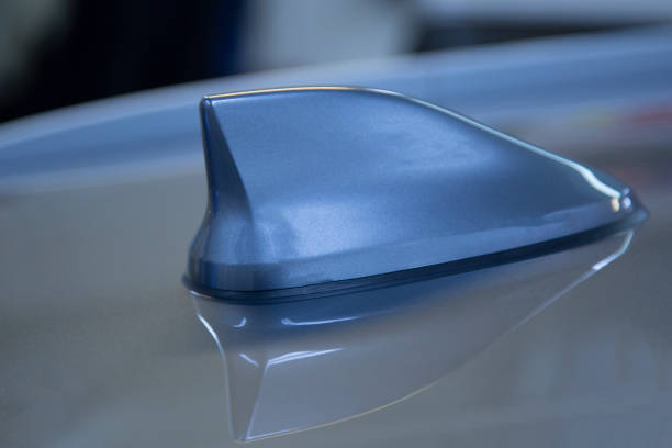 istock car radio antenna 1143118436