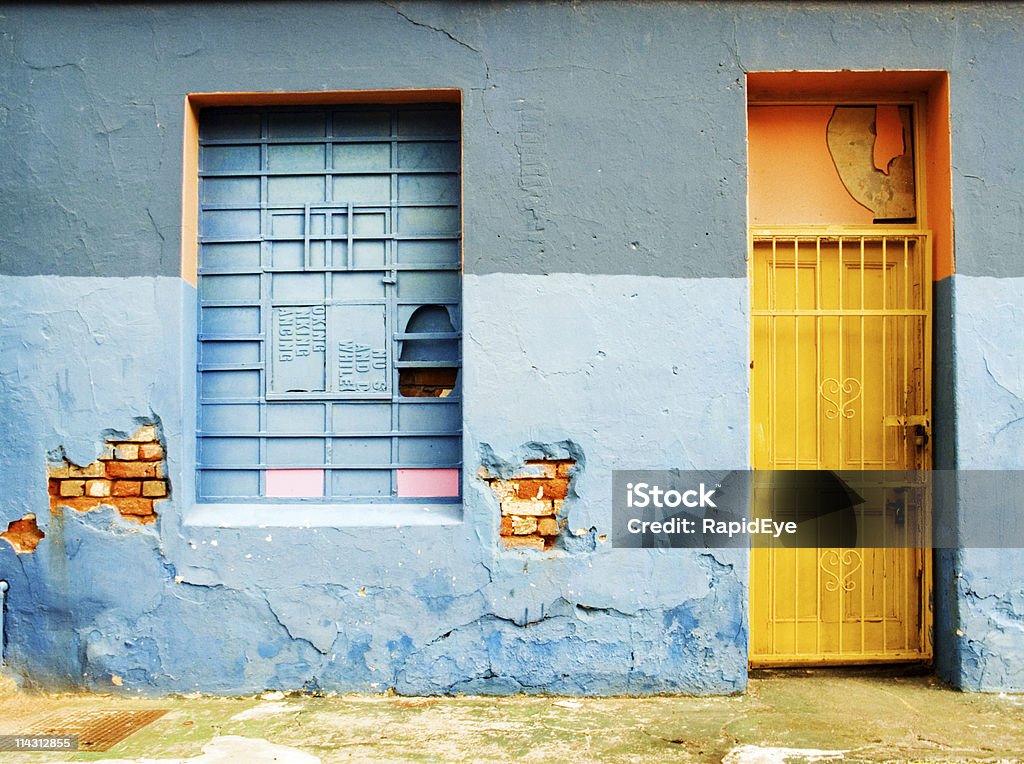 Heruntergekommen-house - Lizenzfrei Slum Stock-Foto