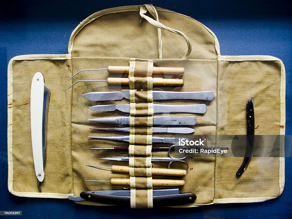 Vintage kit quirúrgica - Foto de stock de Acero libre de derechos