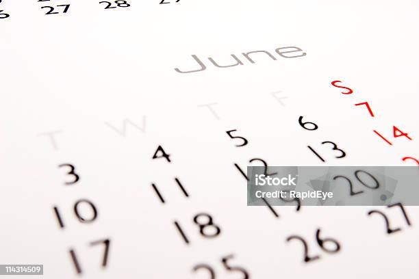 Calendario Giugno - Fotografie stock e altre immagini di Calendario - Calendario, Composizione orizzontale, Data scritta