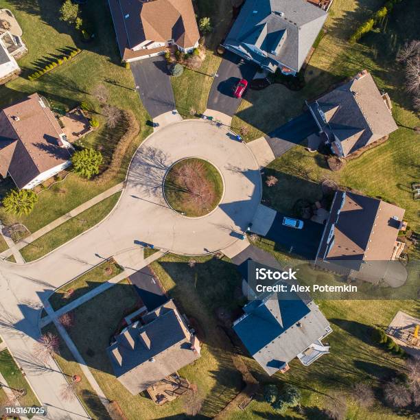 Top View Directly Above Drone Aerial View Of The Residential Neighborhood Libertyville Vernon Hills Chicago Illinois The Rounded Composition Stock Photo - Download Image Now