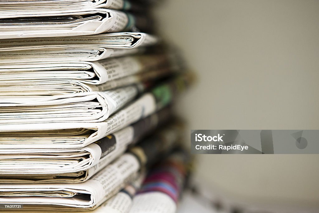 stack di giornali - Foto stock royalty-free di Catasta