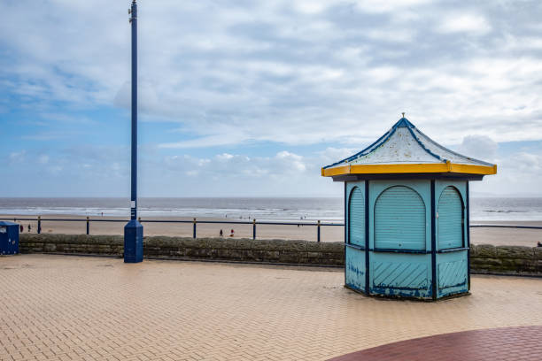 istock Small Store on Cardiff Coastline 1143204075