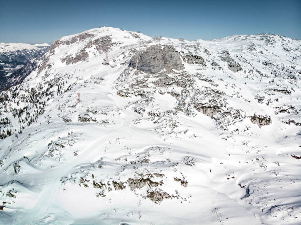 istock Dachstein glacier in Upper Austria - Snowy mountains 1143248716