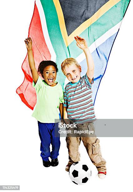 Fãs De Futebol Africano - Fotografias de stock e mais imagens de 6-7 Anos - 6-7 Anos, Brincalhão, Esfera