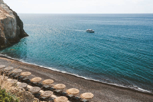 istock Mesa Pigadia beach, Santorini Greece 1143283218