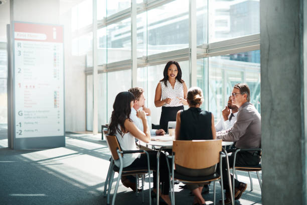 istock Discussing emerging trends in their industry 1143297132