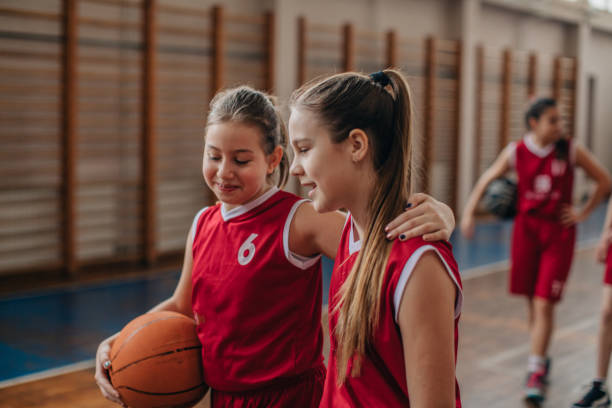 istock Basketball Friends 1143302677