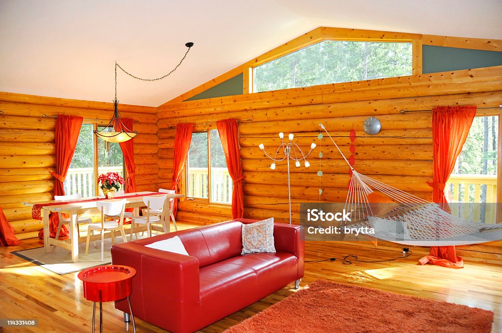 Innenraum eines gemütlichen Canadian log house - Lizenzfrei Blockhütte Stock-Foto